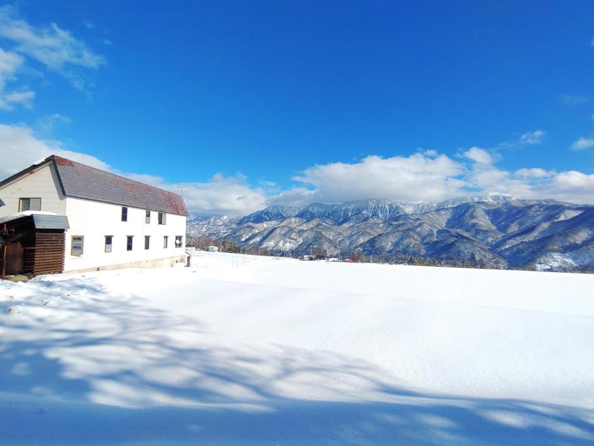 Hakuba Norikura Wakaguri Guesthouse Otari Exteriör bild