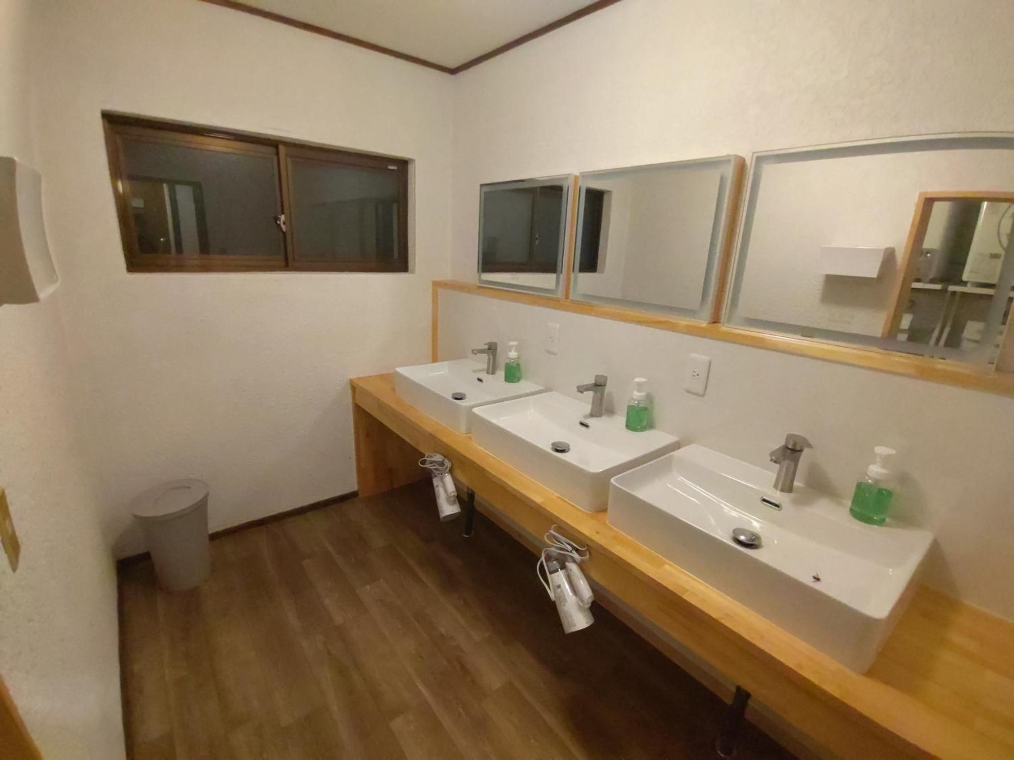 Hakuba Norikura Wakaguri Guesthouse Otari Exteriör bild